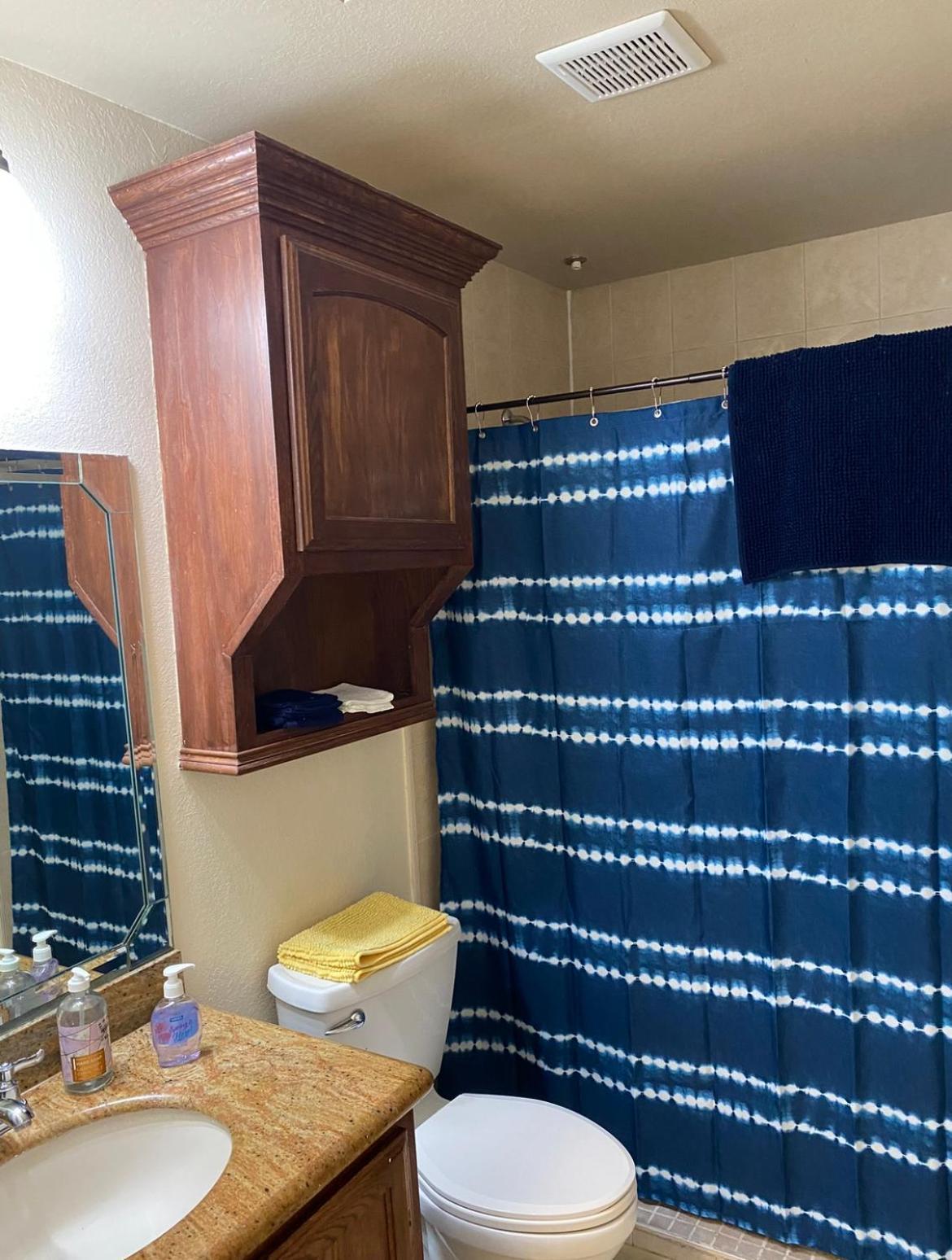 Brownsville Comfort 2 Bedroom 1 Bath , Spacious Kitchen And Outdoor Home Exterior foto